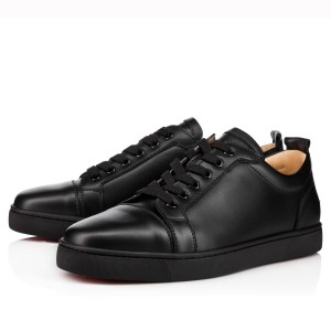 Christian Louboutin Men's Louis Junior Flat Sneakers In Black Leather