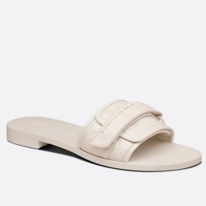 Dior Dio(r)evolution Slide Sandals In White Calfskin