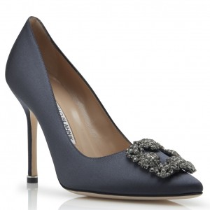 Manolo Blahnik Hangisi 105 Pumps In Grey Satin