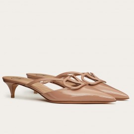 Valentino VLogo Signature Mules 40mm In Beige Patent Leather 