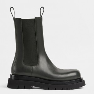 Bottega Veneta BV Lug Chelsea Boots In Black Calfskin