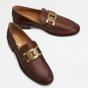 Tod's Women's Cuoio Loafers In Brown Calfskin 