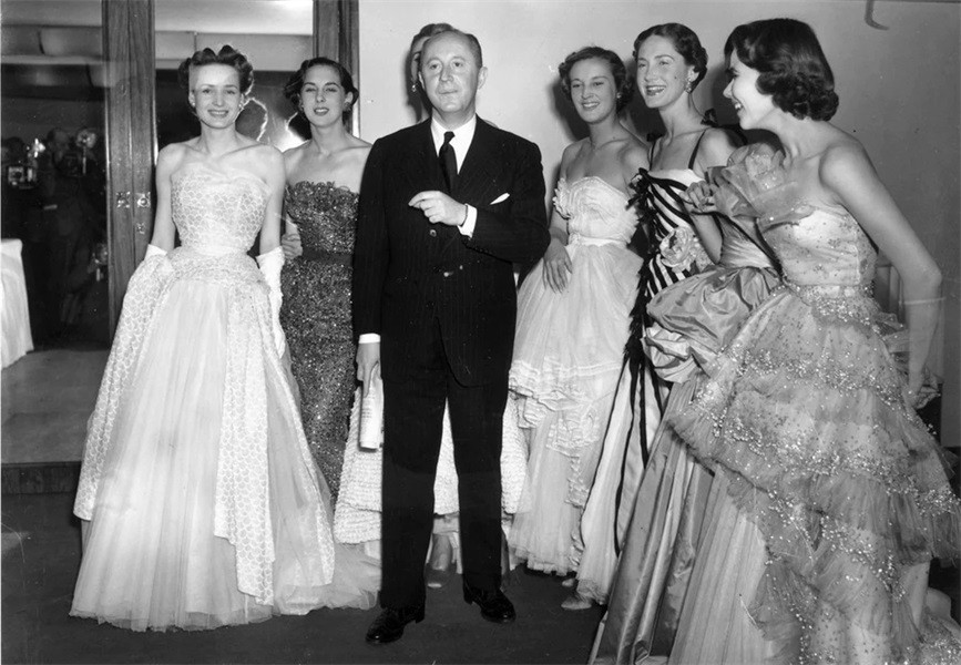 History of Dior - Facts About Christian Dior
